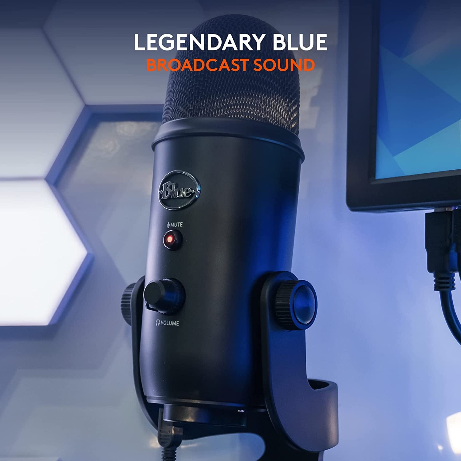 Creators Blue Yeti USB Microphone for PC, Mac, Gaming, Recording, Streaming, Podcasting, Studio and Computer Condenser Mic with Blue VO!CE Effects, 4 Pickup Patterns, Plug and Play - Blackout